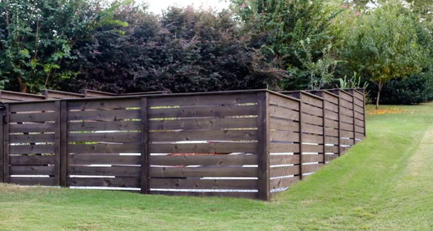  Stepped Fence on the Hills