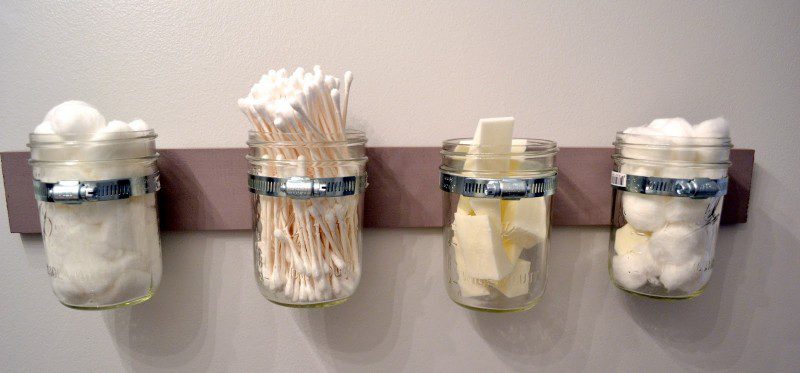  Hang Mason Jars for Different Toiletries