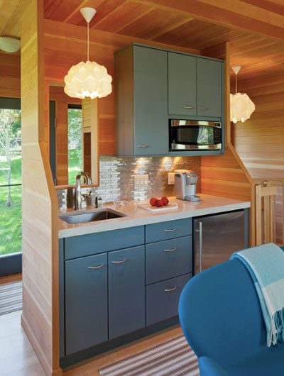  Steel Backsplash in a Tiny Kitchen